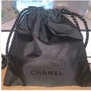 ♦️Chanel drawstring fabric cosmetics makeup jewelry pouch